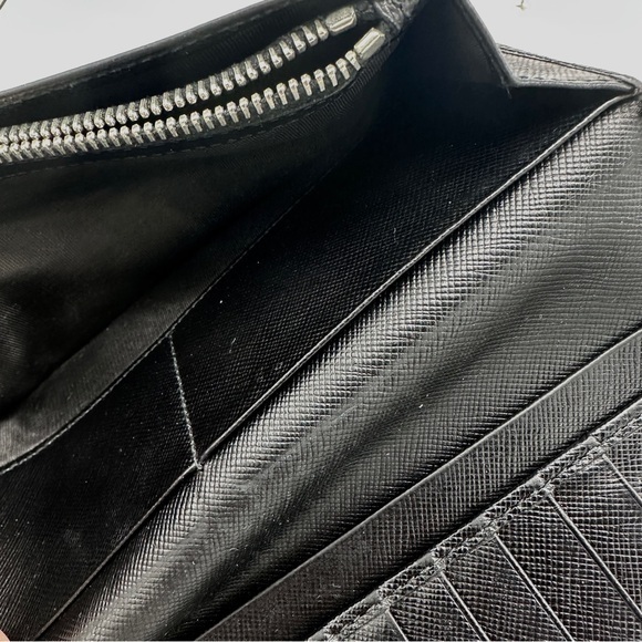 AUTHENTIC Prada wallet in black. - Picture 12 of 16